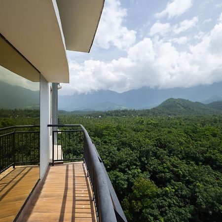 Fezinn Hotel - Best Wayanad Hotel In 2024 Kozhikode Exterior photo