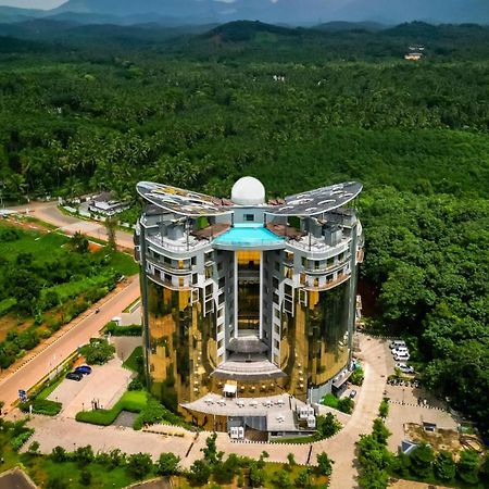 Fezinn Hotel - Best Wayanad Hotel In 2024 Kozhikode Exterior photo