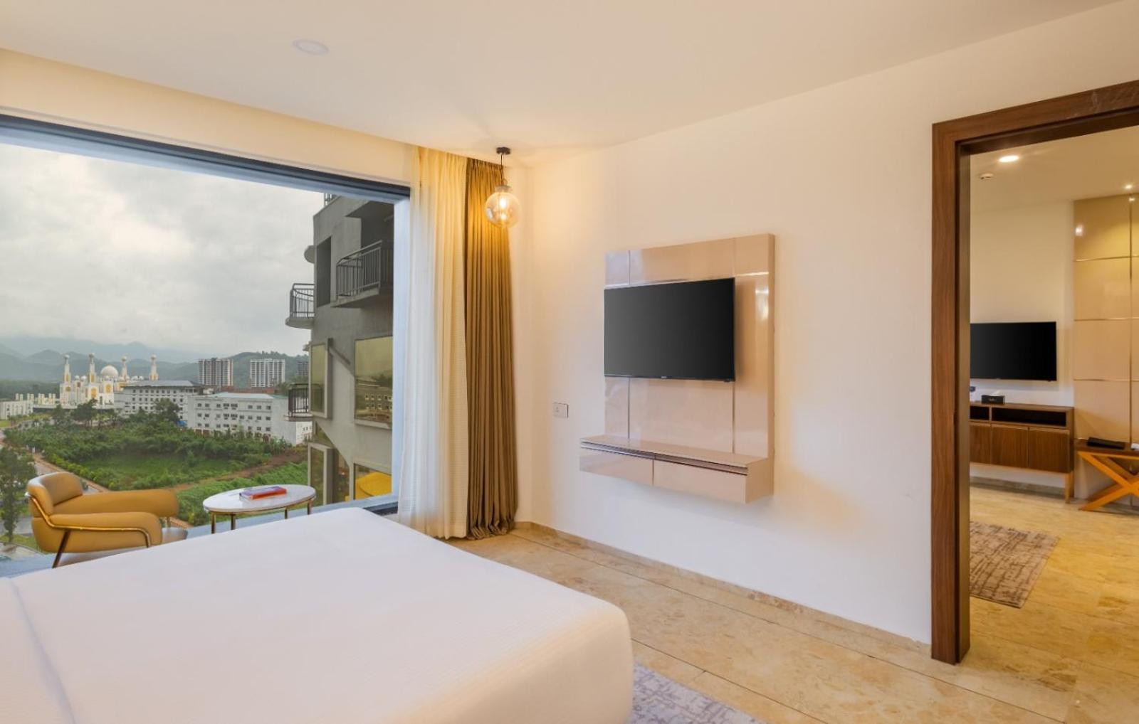 Fezinn Hotel - Best Wayanad Hotel In 2024 Kozhikode Exterior photo